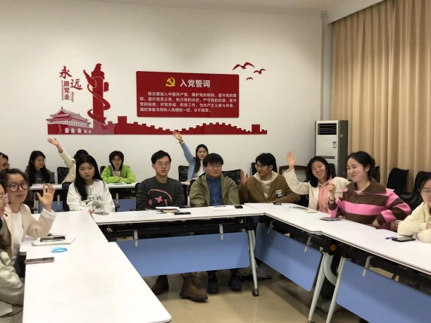 水文院2021级土木水利一、二班硕士研究生党支部举办“学习党的二十大，踔厉奋发新征程”应知应会知识竞赛