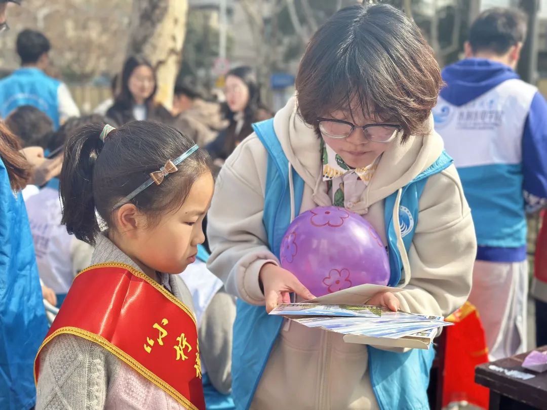 雷锋日 |传承雷锋精神，“水之子”在行动！